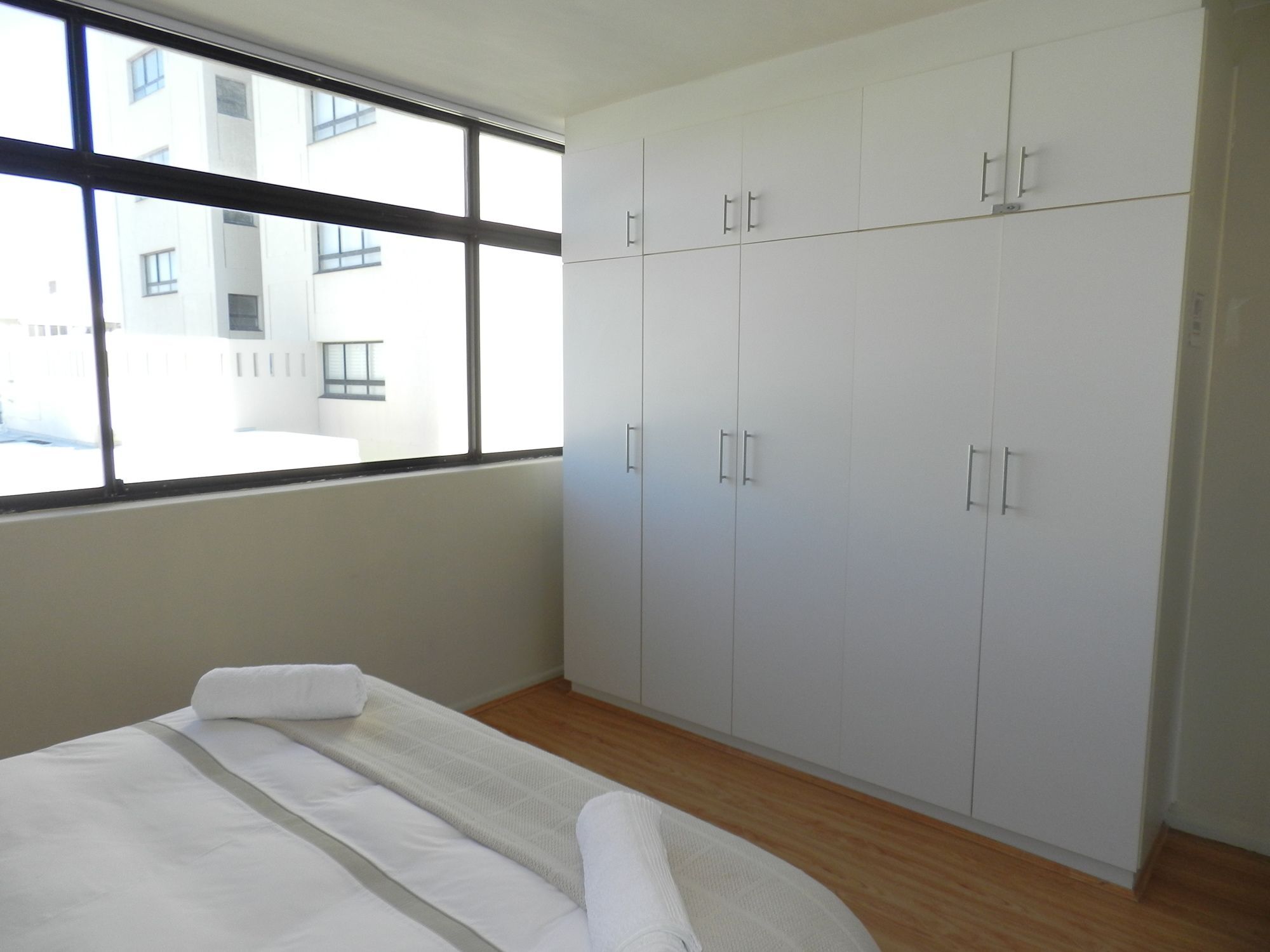 Silver Lining Beach Apartment